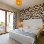 Jacksons Sea View Living Vendégház